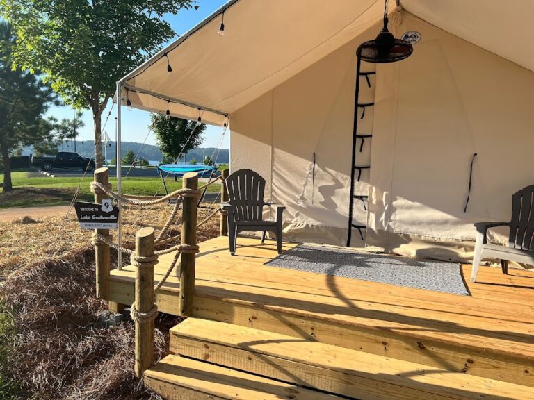 Timberline Glamping at Lake Guntersville