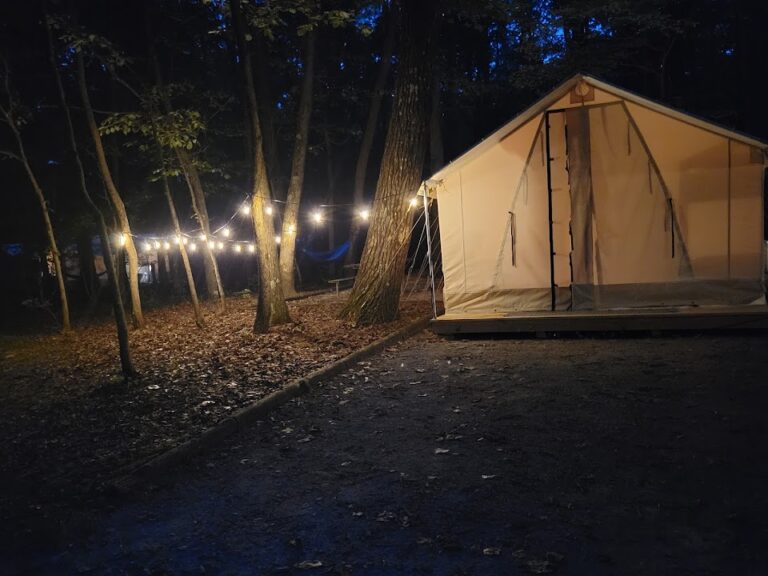 Timberline Glamping at Huntsville