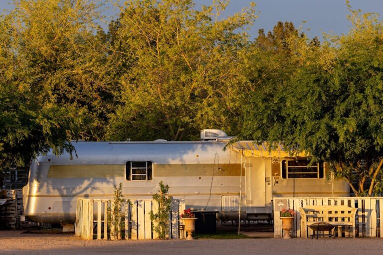 The Cozy Peach at Schnepf Farms