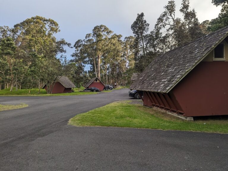 Nāmakanipaio Campground and Cabins