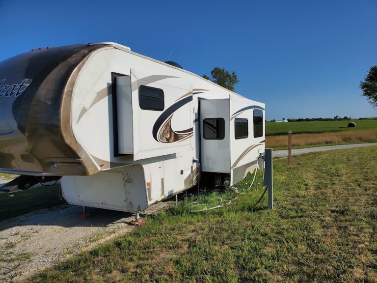 Prairie Ridge Camping