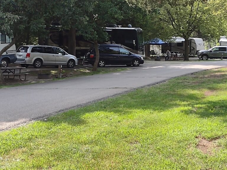 Hickory Hollow Campground