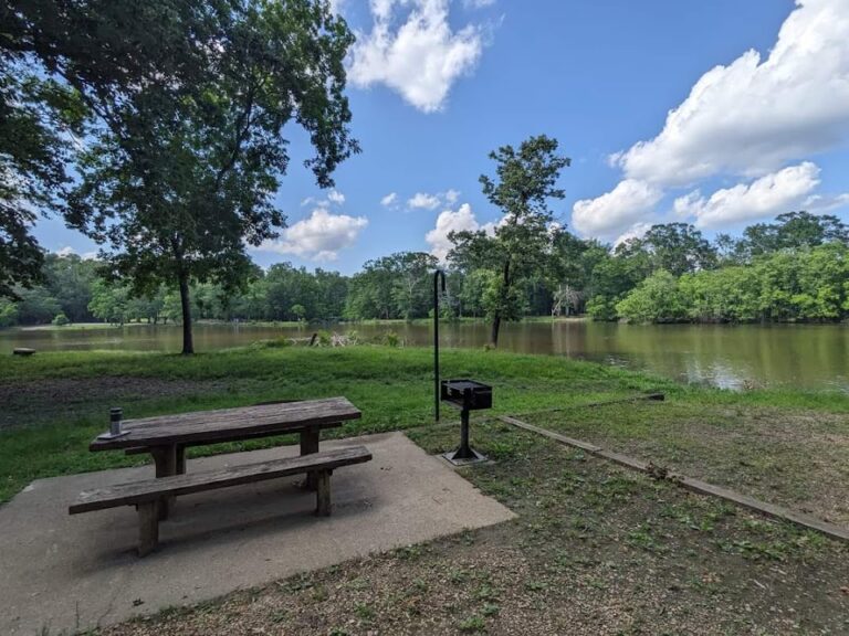 LeFleur's Bluff State Park