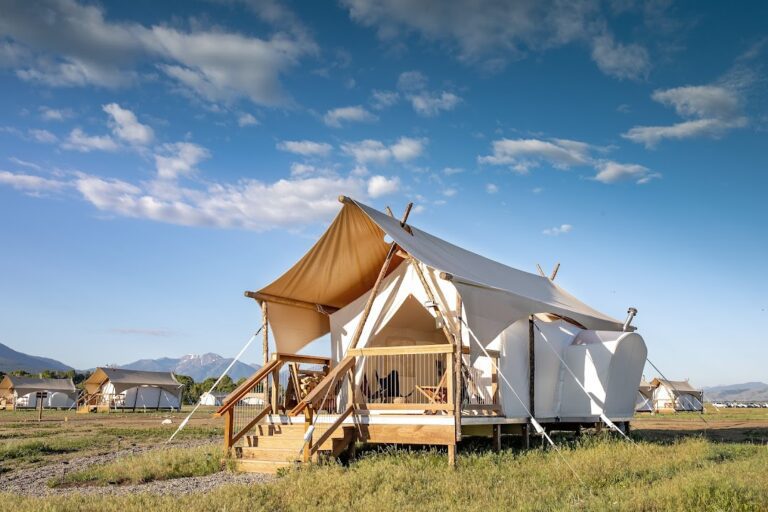 Under Canvas North Yellowstone - Paradise Valley