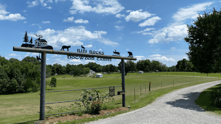 Rim Rock's Dogwood Cabins